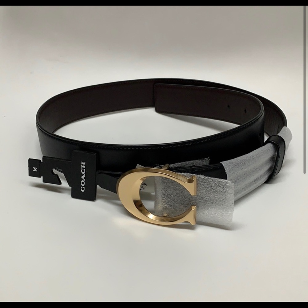 Coach belt